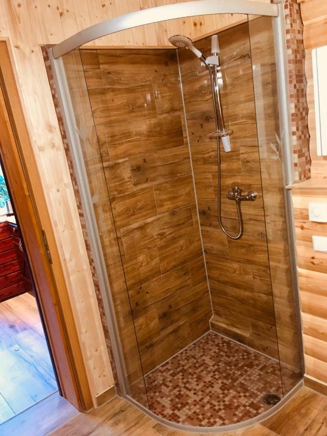 Holzhaus Trollbluemchen Am Wald Und See Нойрупин Екстериор снимка